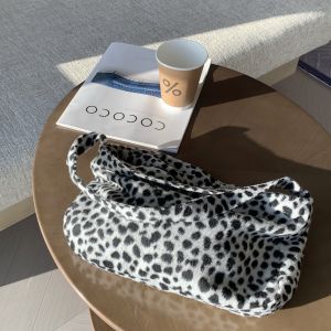 Retro Leopard Print French Underarm Plush Shoulder Bag Trendy Autumn Winter Womens Handbag Soft Canvas Lining Foldable Casual