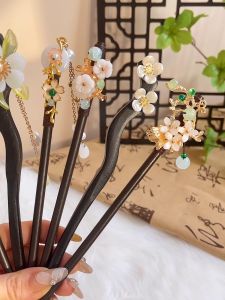 Simple Wooden Hair Stick for Women New Chinese Style Hairpin Antique Tassel Step Shake Hanfu Hair Accessories