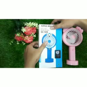 Kipas Angin Lampu LED Hand Mini Fan USB Portable Karakter - missbejogrosir