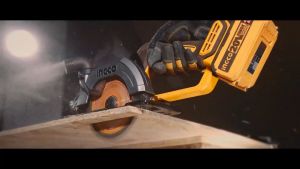 INGCO CSLI1402 MESIN CIRCULAR SAW MINI CORDLESS 20V BRUSHLESS 140MM