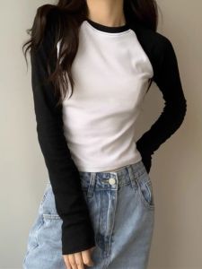 Color Block Long Sleeve T-Shirt Womens Slim Fit Short Style Cotton Blend Cool Style round Neck Top for Autumn Spring