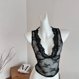 สไตล์ฝรั่งเศส เลเยอร์ เสื้อกั๊ก ใหญ่ คอวี ลูกไม้ เสื้อเบส ผู้หญิง ฤดูร้อน เซ็กซี่ สลิมฟิต ผ้าฝ้าย โพลีเอสเตอร์ Blend Short Length