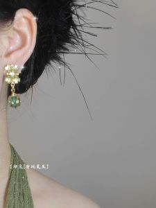 Forest System Fairy Geometry Three-dimensional Glass Bead Earring Silver Needle Sweet Style Alloy Geometric Shape Womens Jewelry