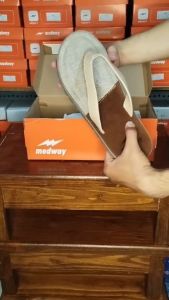 Sandal Jepit Merk Medway Kasual Pria MMW 777 Krem Kombinasi