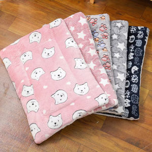 Lovinland Pet Dog Puppy Blanket Paw Print Puppy Blanket for Small Medium Large Pet Dog Cat Warm Soft Sleep Mat Puppy Kitten Soft Blanket Throw Doggy Warm Bed Mat