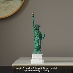 New York Resin Liberty Goddess Sculpture World Model Home Office Desk Decor Gift Housewarming Ornament