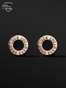 ต่างหูทรงกลมมีตัวอักษรโรสโกลด์18K สำหรับทั้งผู้ชายและผู้หญิงต่างหูอาเกตสีดำแบบหรูหรายอดนิยมสำหรับคนกลุ่มหนึ่งสกรู