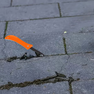 Heavy metal weed control tool - durable lightweight and foldable garden weed cleaner outdoor weed control accessories