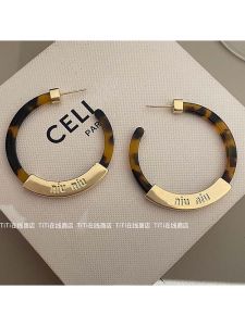 ต่างหูรูปตัวอักษรลายเสือดาวเงินแบบเปิด ต่างหูสไตล์โบฮีเมียน ต่างหูรูปวงกลมขนาดใหญ่ ต่างหูแฟชั่น ต่างหูแบบเปิด