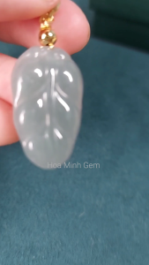 Mặt dây chuyền Cẩm Thạch lam ngọc VIP chạm chiếc lá size 15x25mm duyên dáng thời trang G138osmd Hoa Minh Gem