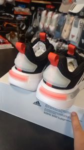 Giày Chạy Bộ Nam Adidas Racer TR23 Shoes Size 9.5US 43 1/3 EU