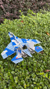 เครื่องบินไฟฟ้า เครื่องบินโฟมไฟฟ้า ของเล่นกลางแจ้ง LED สีสันสดใส ชาร์จ USB ได้ ของเล่นสําหรับเด็ก