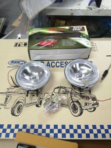 ไฟตัดหมอก 4นิ้ว 1คู่​ 1​2​v​ สีขาว มีไฟหรี่ledวงกลม