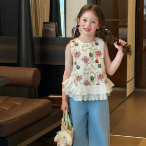 French Country Style Sweet Sleeveless Childrens Blouse