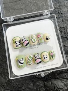 Cute Cartoon Little Panda Cat Claw Short round Style Handmade Nail Art White Enhancing Wearable Nails Rotating Girl Heart