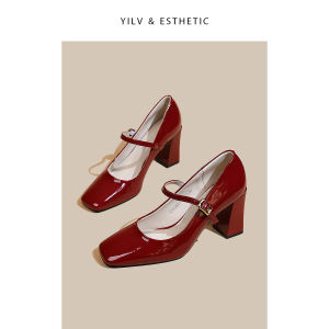 French Mary Jane Shoes Womens Small Leather Shoes with Strap Flats Flats Retro Red Patent Leather Chunky Heel Square Toe High Heels