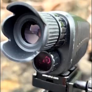 【จัดส่งจากกทม】กล้องโทรทรรศน์ดิจิทัล อินฟราเรด ความละเอียดสูง มองเห็นกลางคืน พร้อมกล้องบันทึกวิดีโอ ออปติคอลอินฟราเรด TH