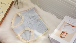 Gypasy Hidden Seamless Underpants （6pcs）- Womens Anti-Bacterial Pure Cotton Thigh Middle Waist Soft and Comfortable Pure Color Japanese Sweet Teen Triangle Pants