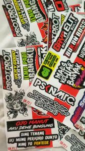 Stiker Kata-Kata Viral 2024 - Sticker Pack Viral Menyala Abangku Ojo manut Aku dewe bingung