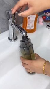 Cây chổi lau nhà có bình Xịt Nước Aurora