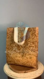 Goodie Bag Standing Handle Emboss 30 x 40 Tas Spunbond Tali Emboss