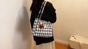 Large Capacity Bag for Women 2024 New Fashionable Commuter Tote Bag for Women Ins College Students Single Shoulder Handbag for Class