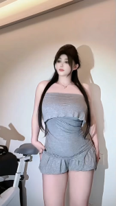 LASA ชุดเสื้อแขนสั้นไหล่เอียงสาวฮอ การออกแบบขอบบัวที่ไม่สม่ำเสมอ กางเกงขาสั้นสองชิ้นดอกตูม S-XL