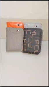 Bowen FY 4343 Dompet Kartu Minimalis Kecil Anti Ribet Bahan Sintetis Kilat Lilin