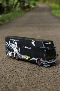 promo miniatur bus murah terbaru telolet basuri haryanto non variasi