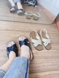 Dép sandal nữ đế bệt quai chéo FAROSA - H55 dép quai hậu nữ phong cách đơn giản hàn quốc cực xinh