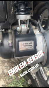 EMBLEM SENSOR STAINLESS STELL HONDA VARIO PCX BEAT SCOOPY MODEL HRC LIQUI MOLLY MOLY ANTI KARAT