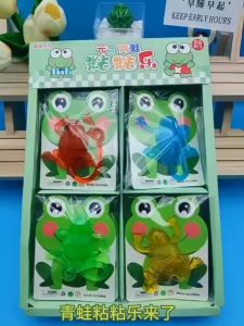 Đồ chơi cuốn sổ ma thuật 2 trong 1 - tranh tô màu nước ma thuật tự xoá kèm bóc dán nhiều chủ đề cho bé