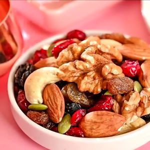 Mixed Nuts & Dried Fruits: A Healthy Snack Solution
