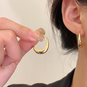 Bestella💗Anting Berbentuk C Tidak Beraturan Gaya Eropa Dan Amerika/Aanting Paduan Sederhana/Anting Serbaguna Wanita