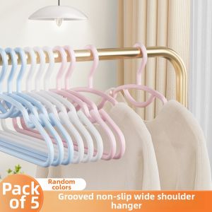 Maryya | Non-slip Shoulder Wide Plastic Hanger