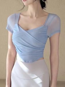 เสื้อโยคะแบบสวมครึ่งตัวสำหรับผู้หญิงพร้อมแผ่นเสริมหน้าอก ผ้าไนลอน ระบายอากาศได้ดี แห้งเร็ว ทรงสลิมฟิต สำหรับโยคะ ฟิตเนส โยคะ