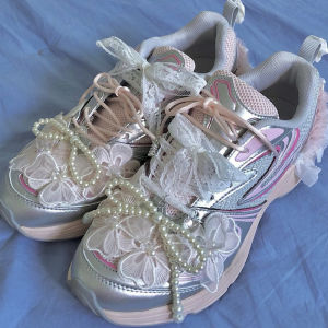 Ultra-Fashionable Lace Butterfly Knot Pearl Shoe Buckle New 2024 Sport Shoe Pendant Shoe Flower Shoe Lace Accessories for Women