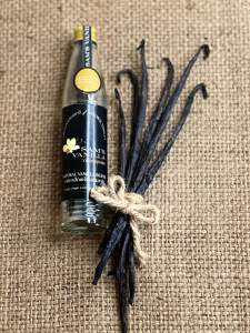 ฝักวานิลาแท้2ฝัก มี.อ.ย.&OTOP….Sam’s Vanilla 2 Beans ผสมเครื่องดื่มค๊อกเทลได้เลย.