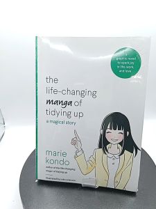The Life-Changing Manga of Tidying Up: A Magical Story by Marie Kondo