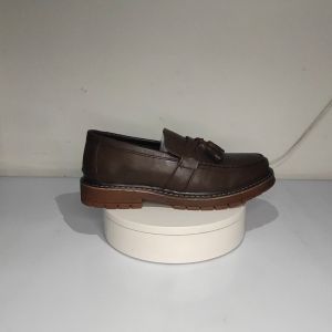 Prelesty Premium Sepatu Pria Tassel Loafer Pantofel Santai Formal Kerja Kulit Sapi  Pesta Kantor Hitam Coklat Kekinian Keren 320