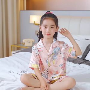 Babyonline(Y258)2K5-7 เซ็ตชุดนอนเด็กเสื้อคอปกแขนสั้นและกางเกงขาสั้นผ้าซาติน ผ้าลื่น ลายการ์ตูนน่ารักๆ