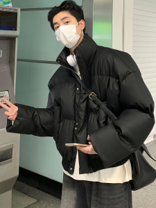 Mens Short PU Leather Cotton Jacket Stand Collar Loose Bread Style Coat Trendy Streetwear Winter Warm Thickened Long Sleeve