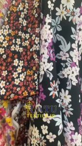 Kain Crepe Motif Bunga Premium