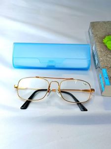 Kính đọc sách gọng dẻo titan tròng thủy tinh có độ từ 0.5-4.0 độ tặng hộp đựng và khăn lau kính