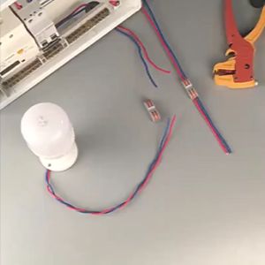 Wire quick head terminal connector and wire artifact lamp connector presstypewiring clip KV212 KV313