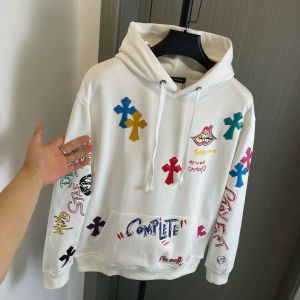 เสื้อฮู้ดลายตัวอักษรปักสีสันสดใสสำหรับผู้ชาย ทรงหลวม แขนยาว ปกติ ระบายอากาศได้ดี ป้องกันรอยยับ อบอุ่น ปกติ จีบ ปกติ