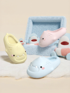 chikoku | Waterproof Warm Winter Couple Cartoon Shark Design Slippers
