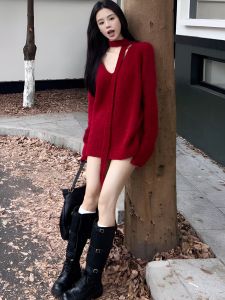 Áo Len Dệt Kim Cổ Chữ V Màu Đỏ Mềm Mại Dài Vừa Phải Rộng Rãi Áo Khoác Ngoài Áo Len Cardigan Áo Len Nữ Mùa Đông 2024