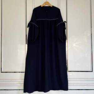 Novara Dress - Gamis Jumbo LD 130 Cm Crinkle Airflow Premium