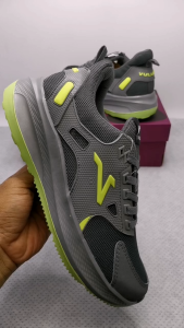 Sepatu Running Pria Anti Slip Sol Empuk Cocok Untuk Semua Medan